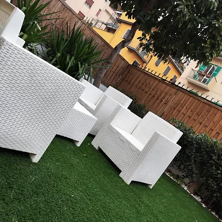 Moderno appartamento Cornelia-San Pietro con Giardino-2